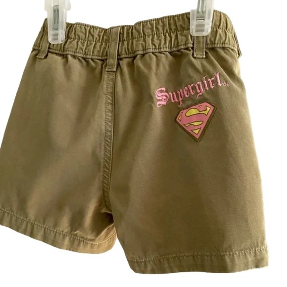 H&M DC Comics Supergirl Khaki Shorts Size 3-4 - Picture 6 of 6
